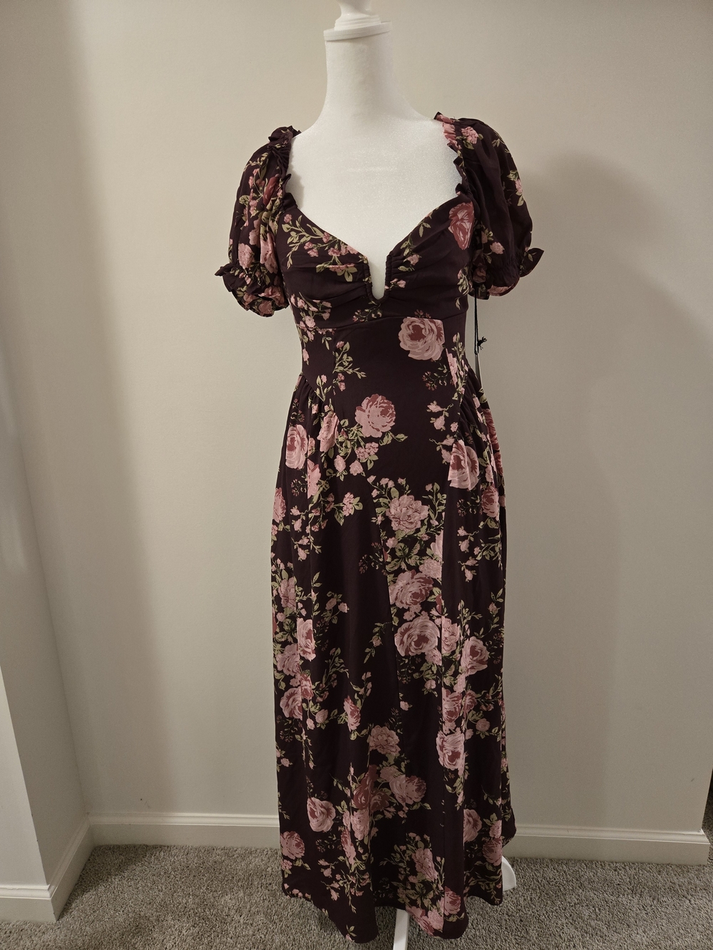 NWT Crystal Sky Floral Maxi Dress